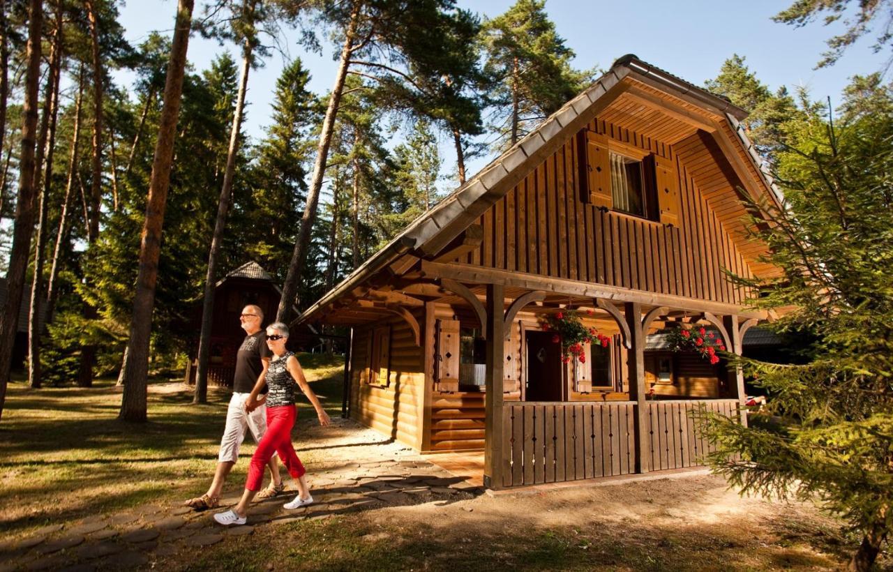 Bungalovi Camping Sobec Hotel Lesce  Eksteriør billede